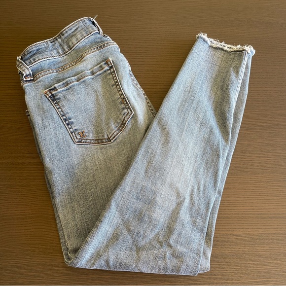 Kut from the Kloth Skinny Jeans - Picture 2 of 3